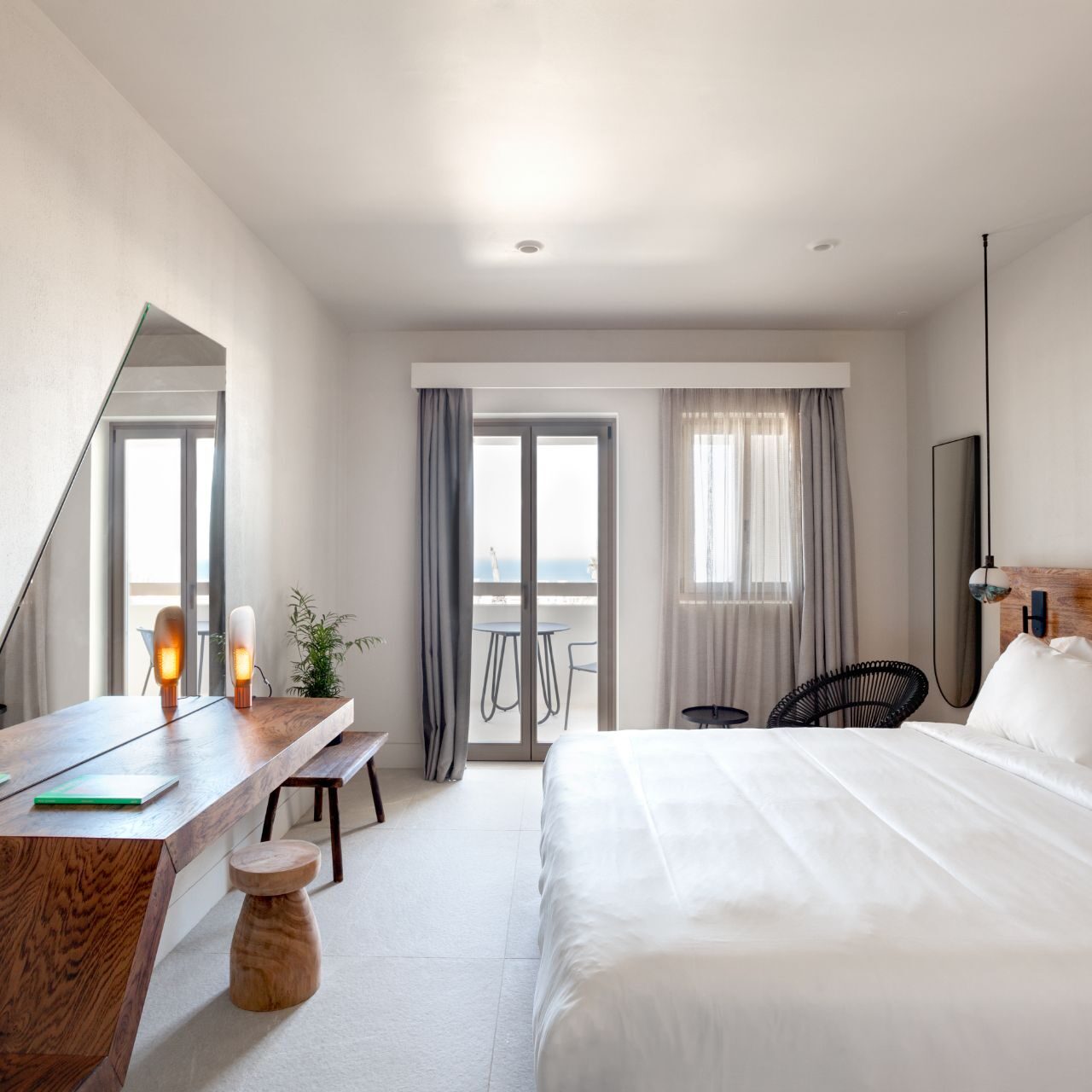 εξειδικευμένες κατασκευές επίπλων & ξύλινων κουφωμάτων